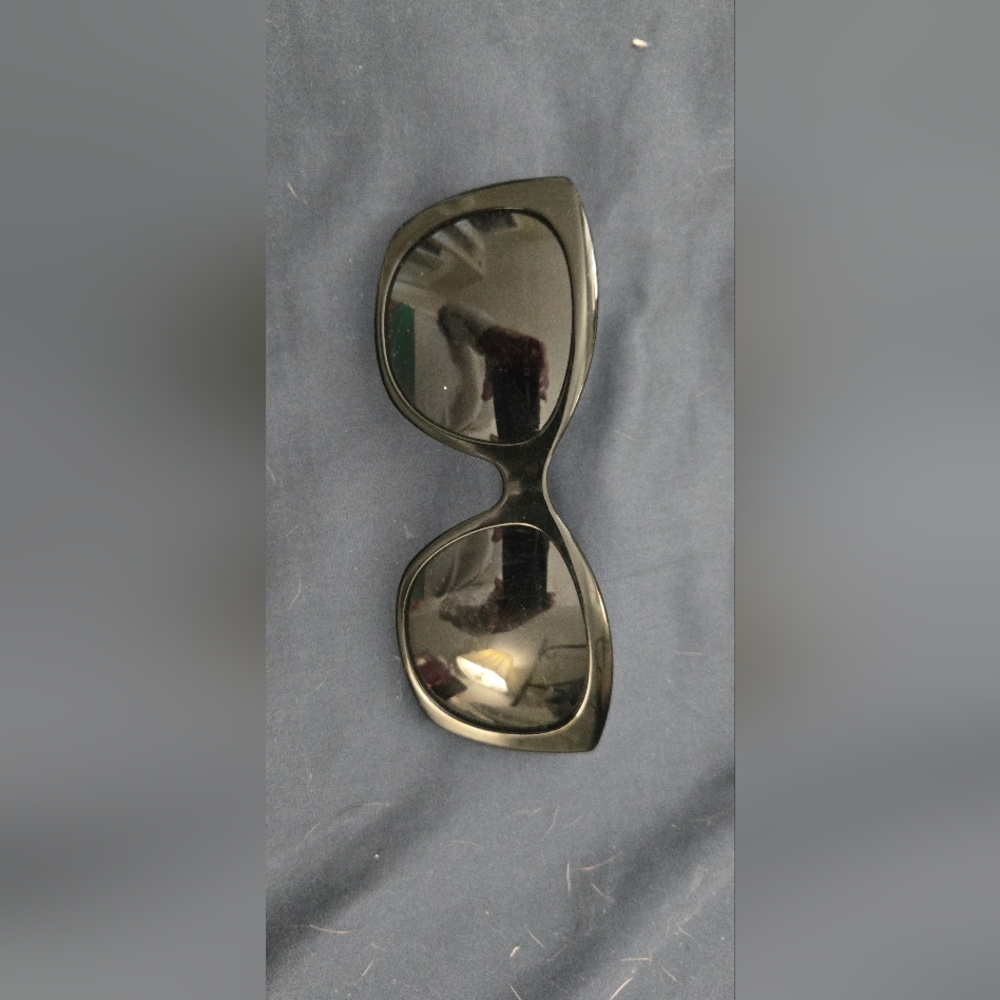 Burberry Polarized Black Oversized Sunglasses